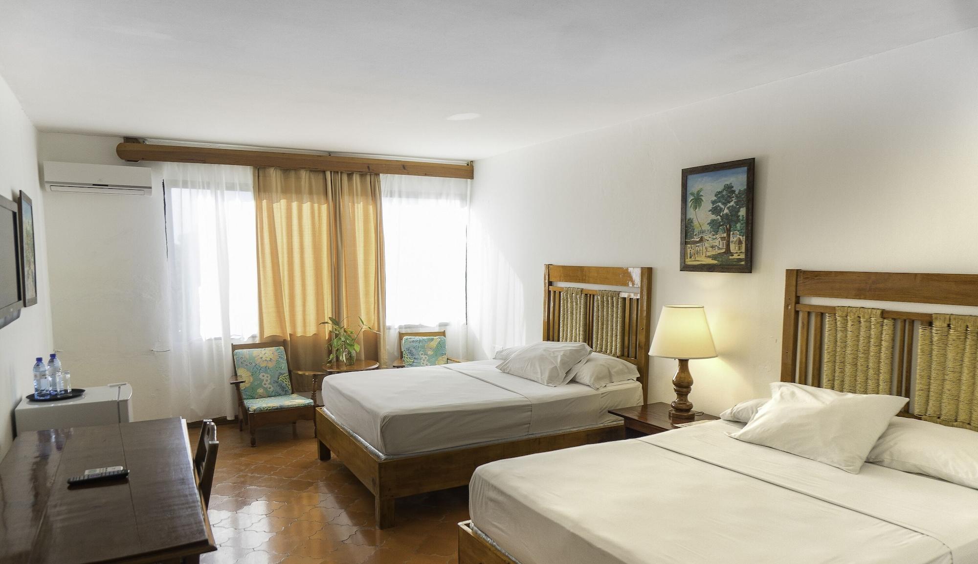 Hotel Mont Joli Cap-Haïtien Dış mekan fotoğraf