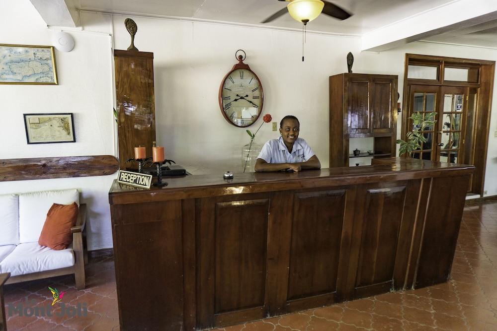 Hotel Mont Joli Cap-Haïtien Dış mekan fotoğraf