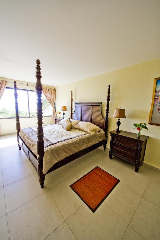 Hotel Mont Joli Cap-Haïtien Oda fotoğraf